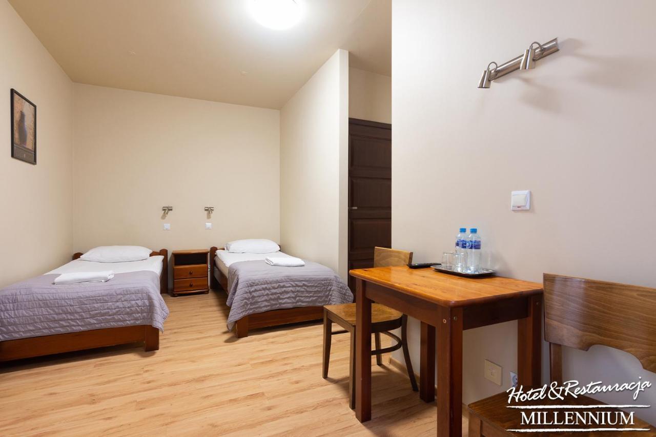 Hotel Millennium Przasnysz Esterno foto