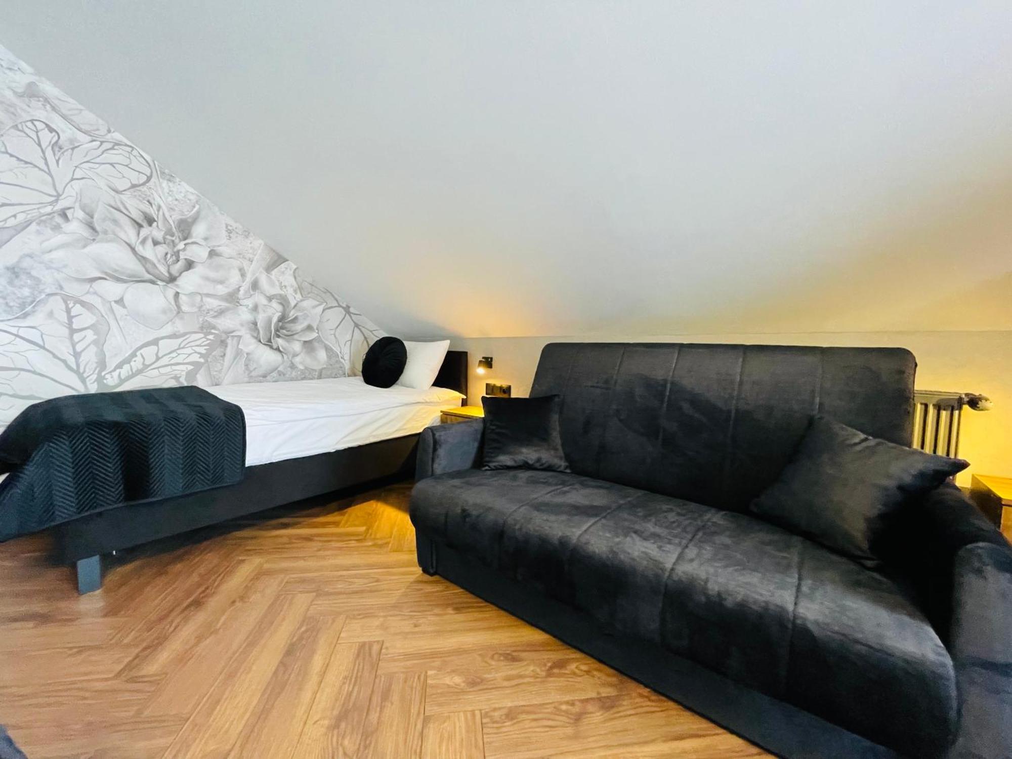 Hotel Millennium Przasnysz Esterno foto