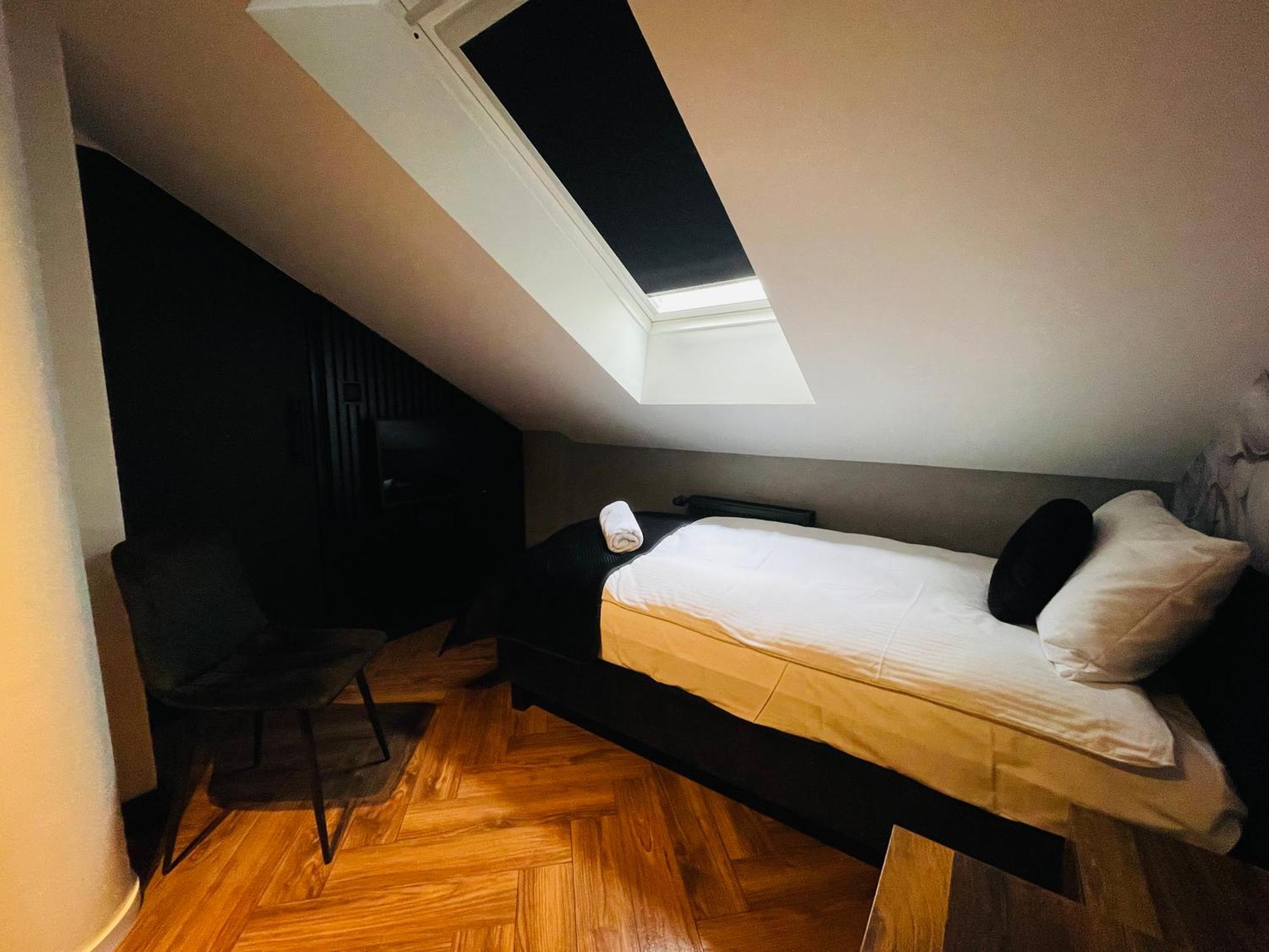 Hotel Millennium Przasnysz Esterno foto